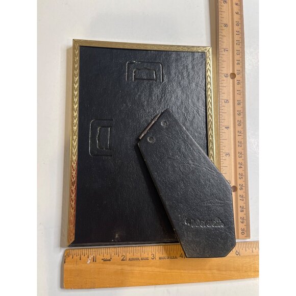 Vintage Gold-Tone Picture Frames 5x7 W/ Glass & 2.5x3.5 Without Glass 94f - Picture 4 of 6